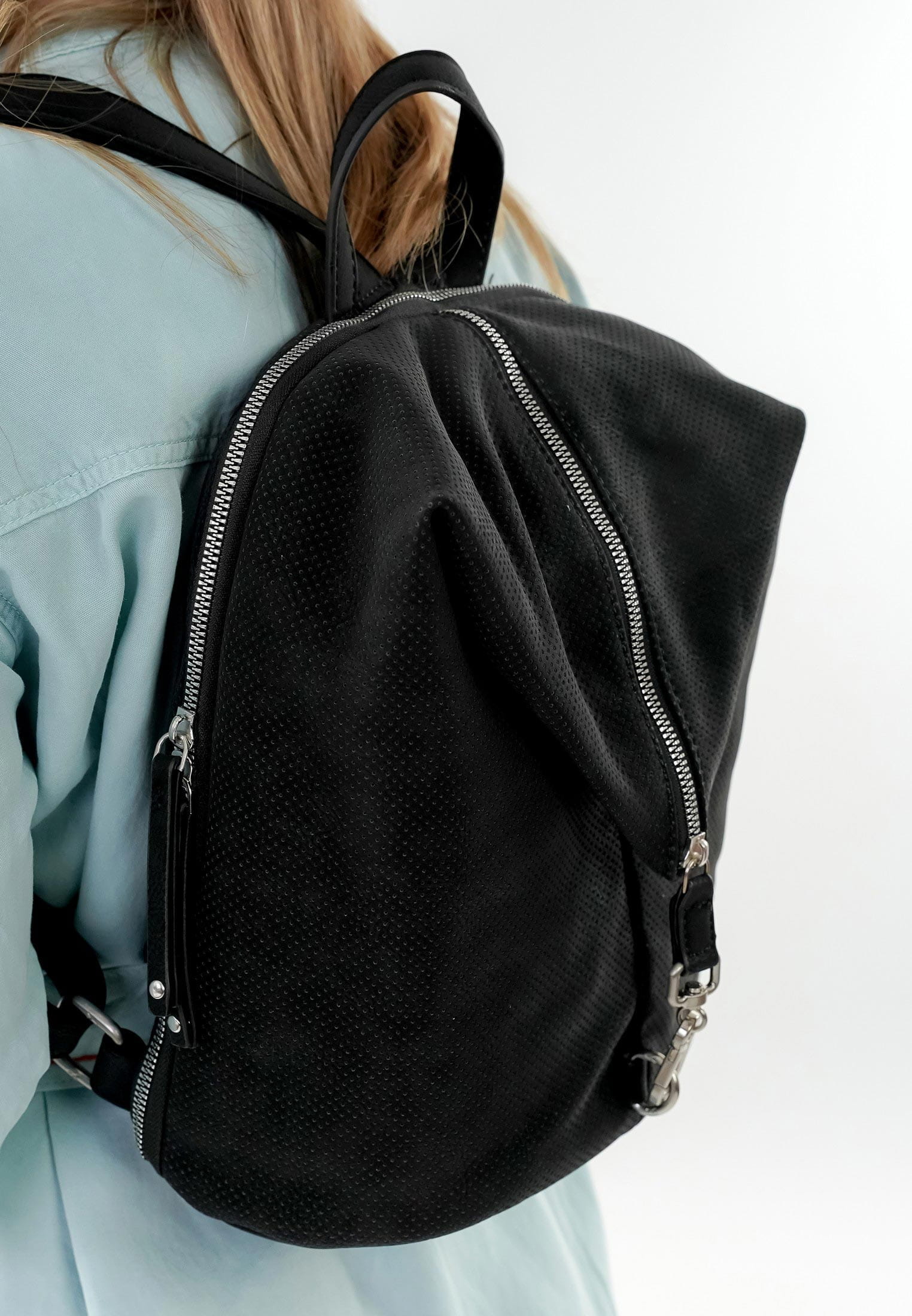 12405100_04 SURI FREY Rucksack SFY Romy mittel Schwarz 12405100 black 100