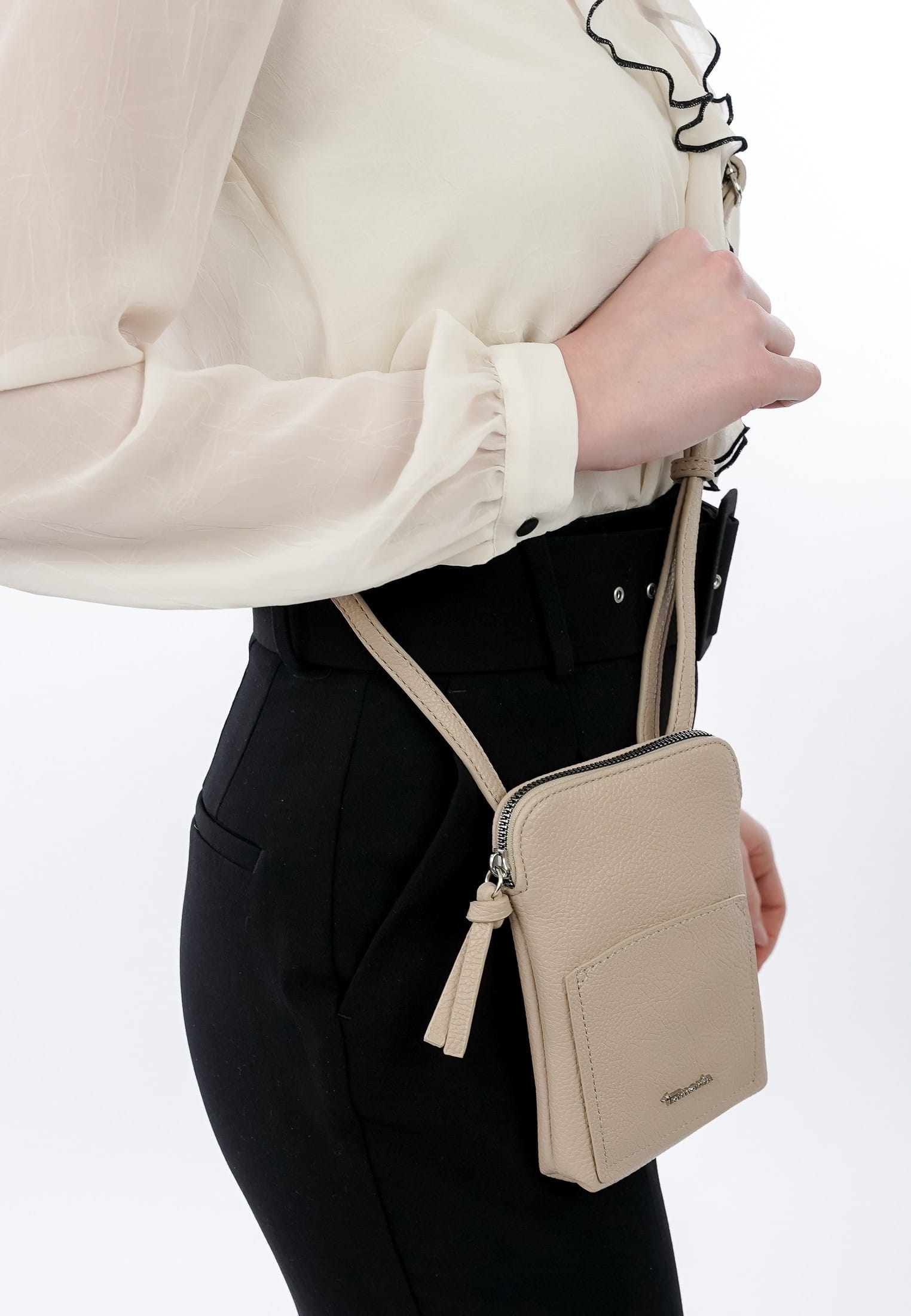 Tamaris Handyetui TAS Alessia Grau 30815921 greytaupe 921