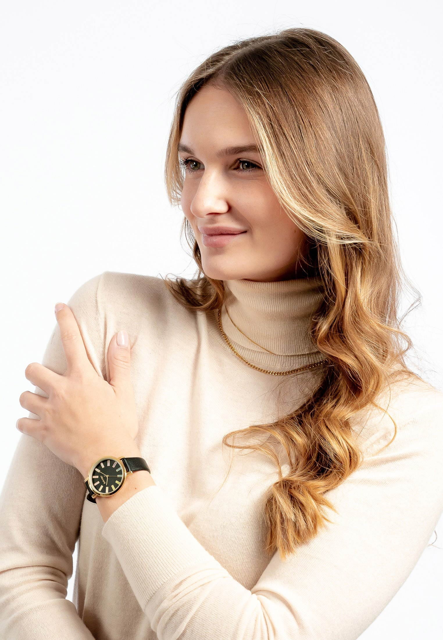 6055_02 SURI FREY Damenuhr Cindy Schwarz 6055 schwarz gold