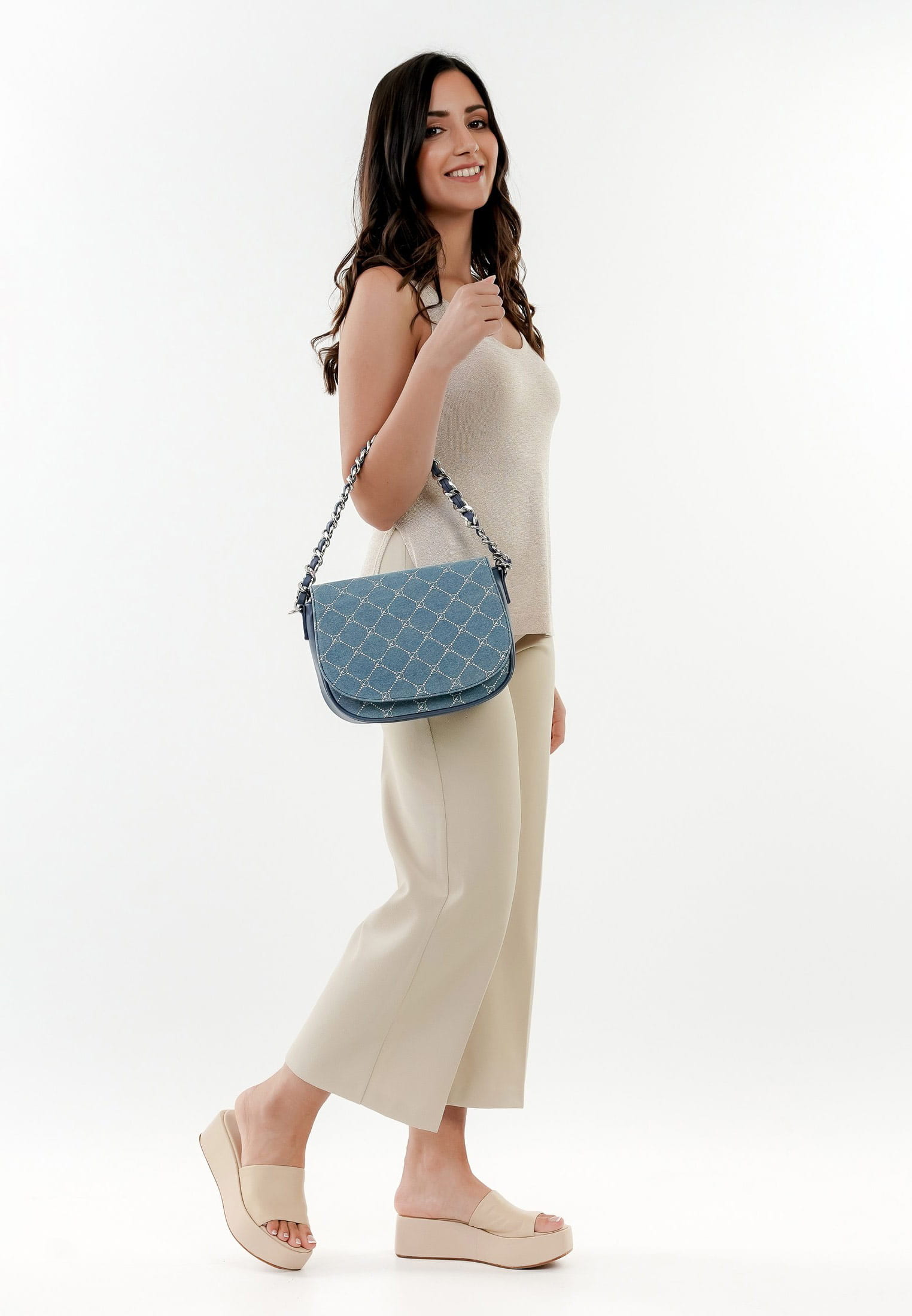 32980530_02 Tamaris Umhängetasche TAS Anita klein Blau 32980530 lightblue 530