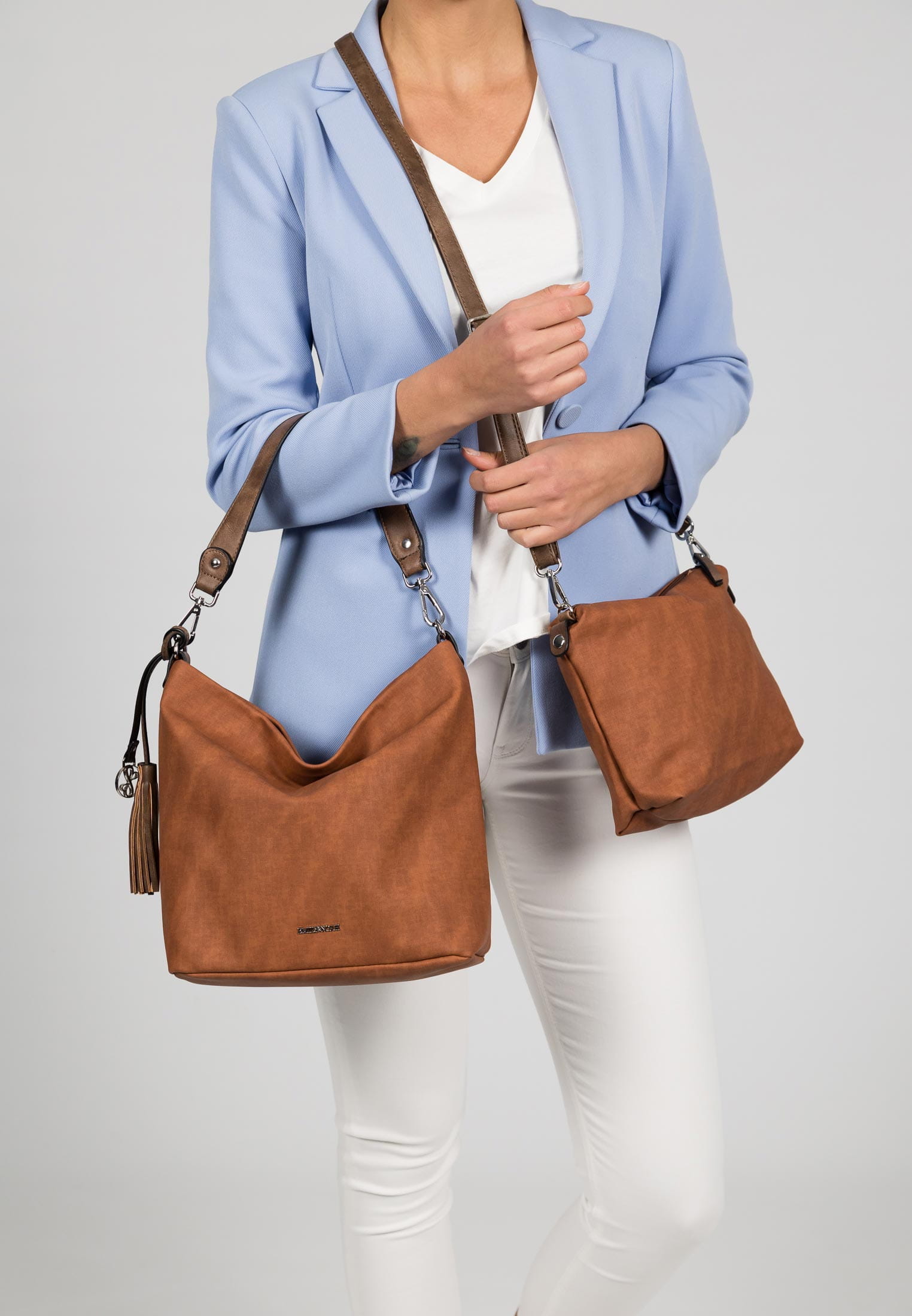 62790700_03 EMILY & NOAH Beutel Elke mittel Braun 62790700 cognac 700