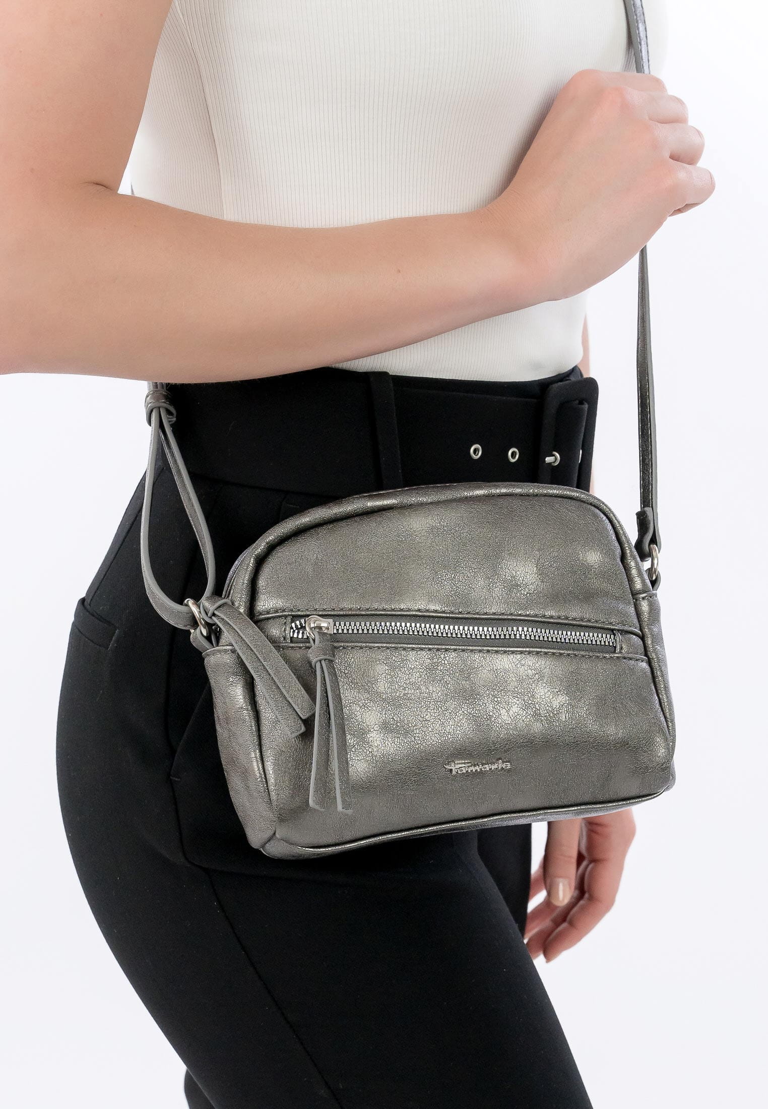 Tamaris Umhängetasche TAS Alessia klein Silber 30816833 darksilver 833