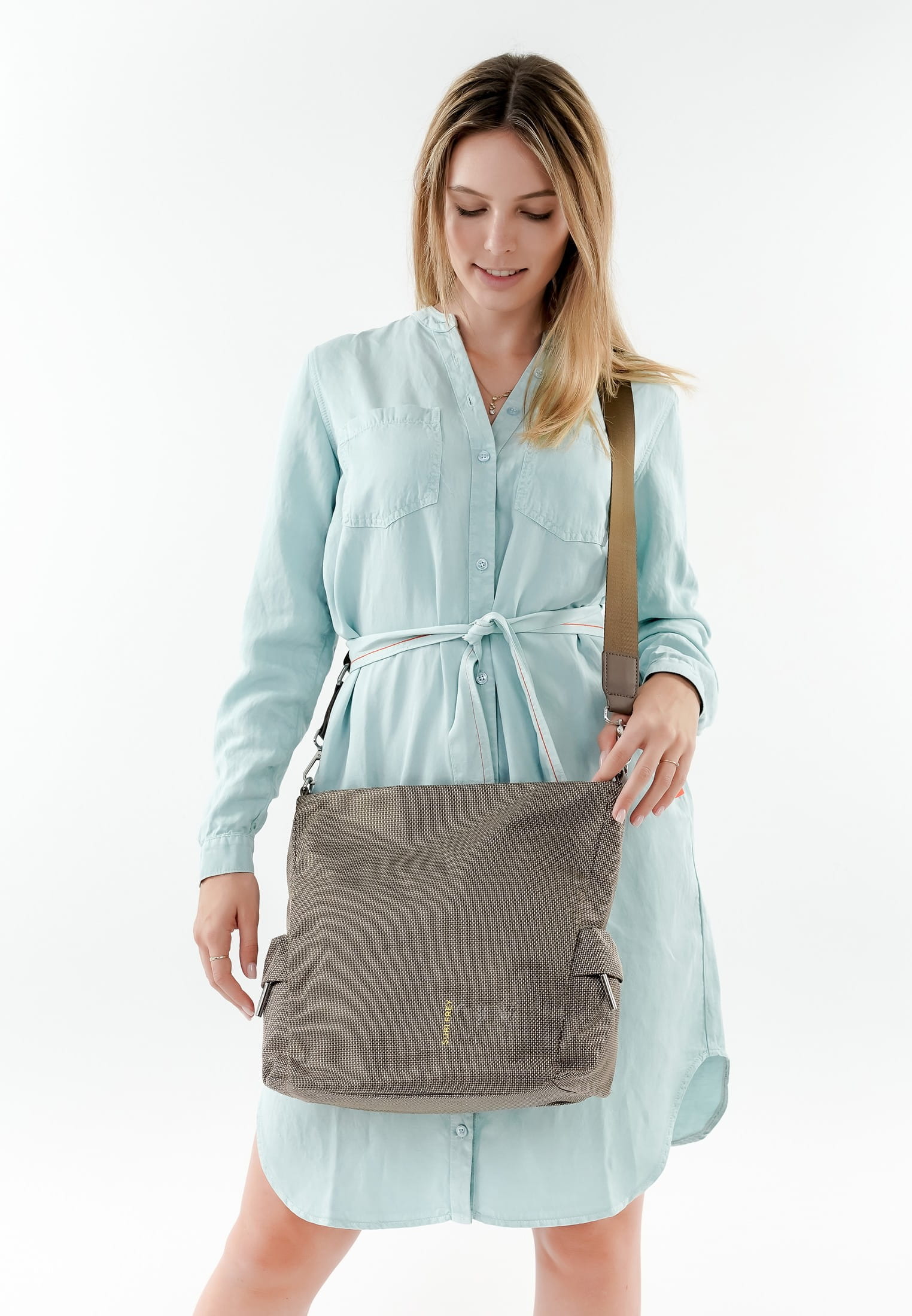 18012900_03 SURI FREY Beutel SFY SURI Sports Marry mittel Braun 18012900 taupe 900