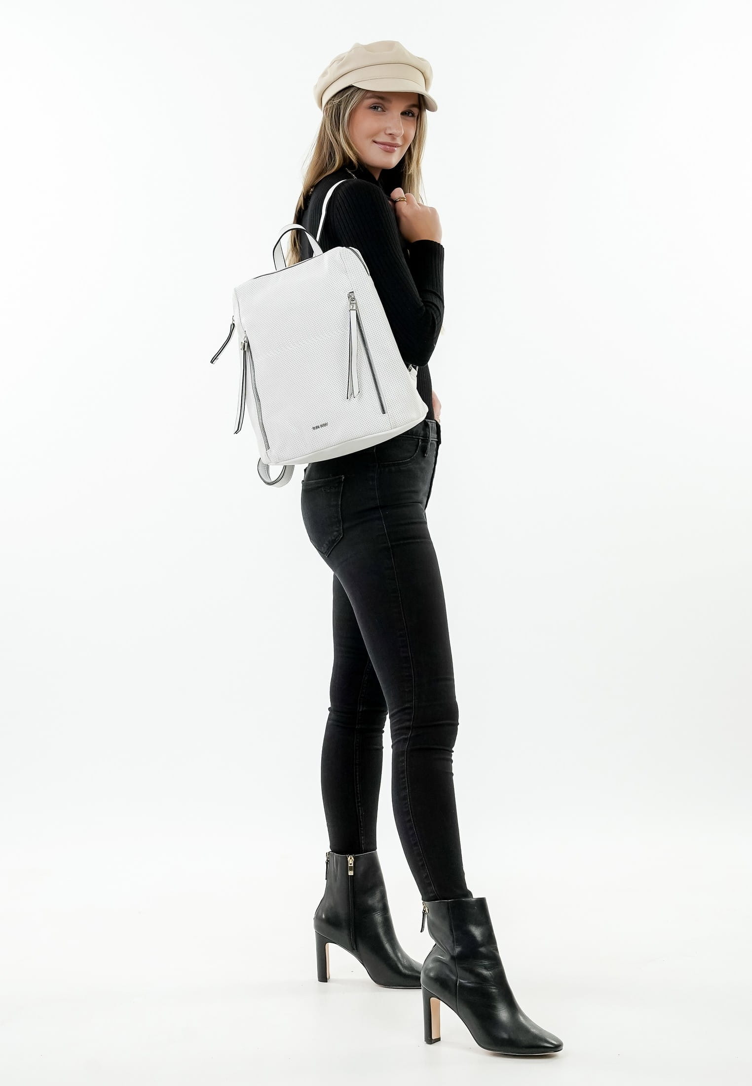 SURI FREY Rucksack SFY Suzy mittel Weiß 14316300 white 300