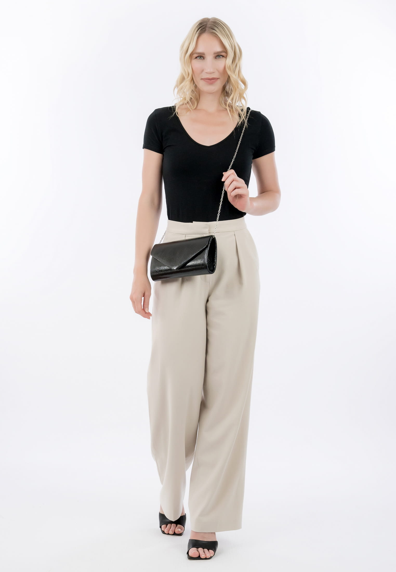 32815100_02 Tamaris Clutch TAS Amalia Schwarz 32815100 black 100