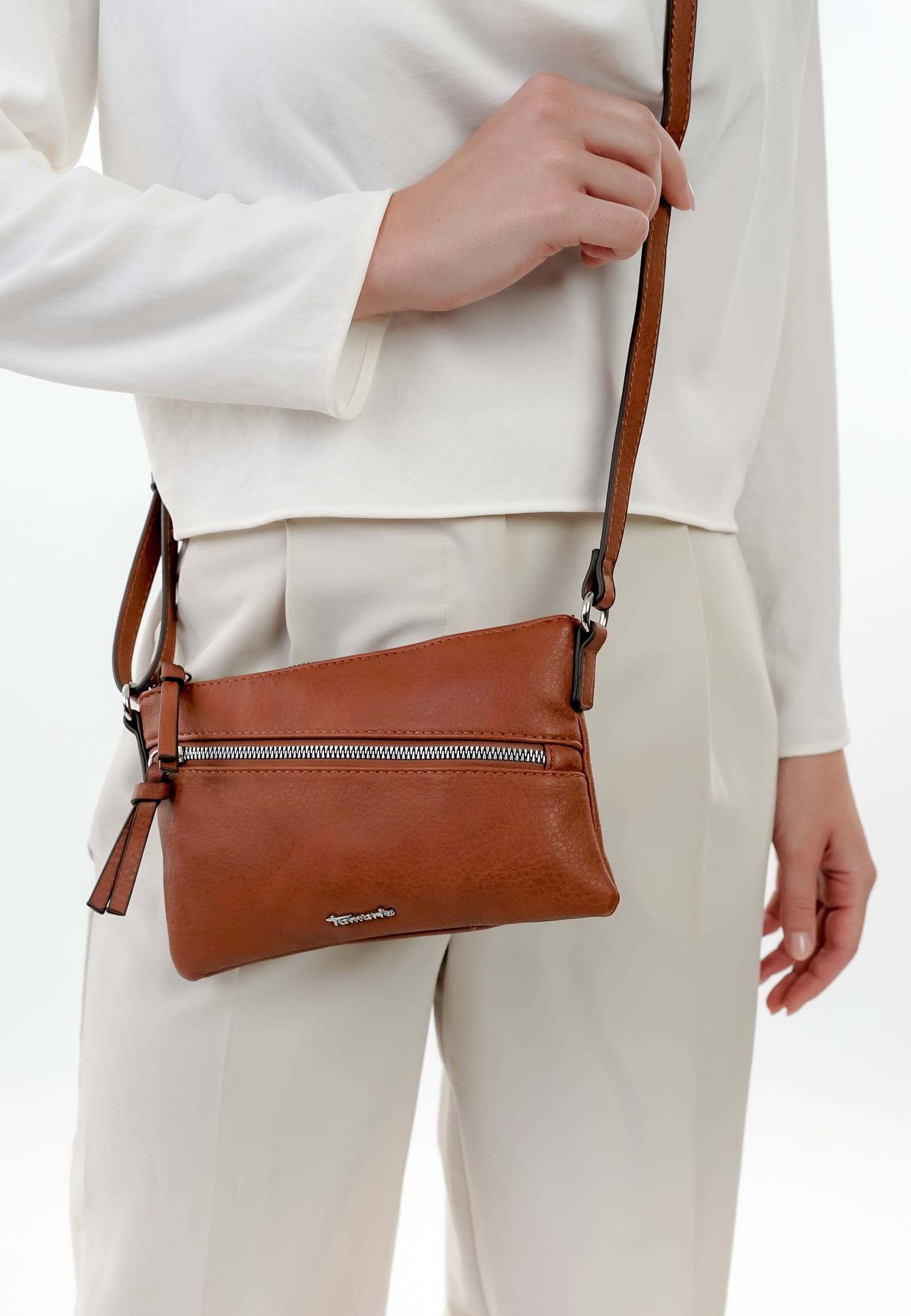 Tamaris Umhängetasche TAS Alessia klein Braun 30441700 cognac 700