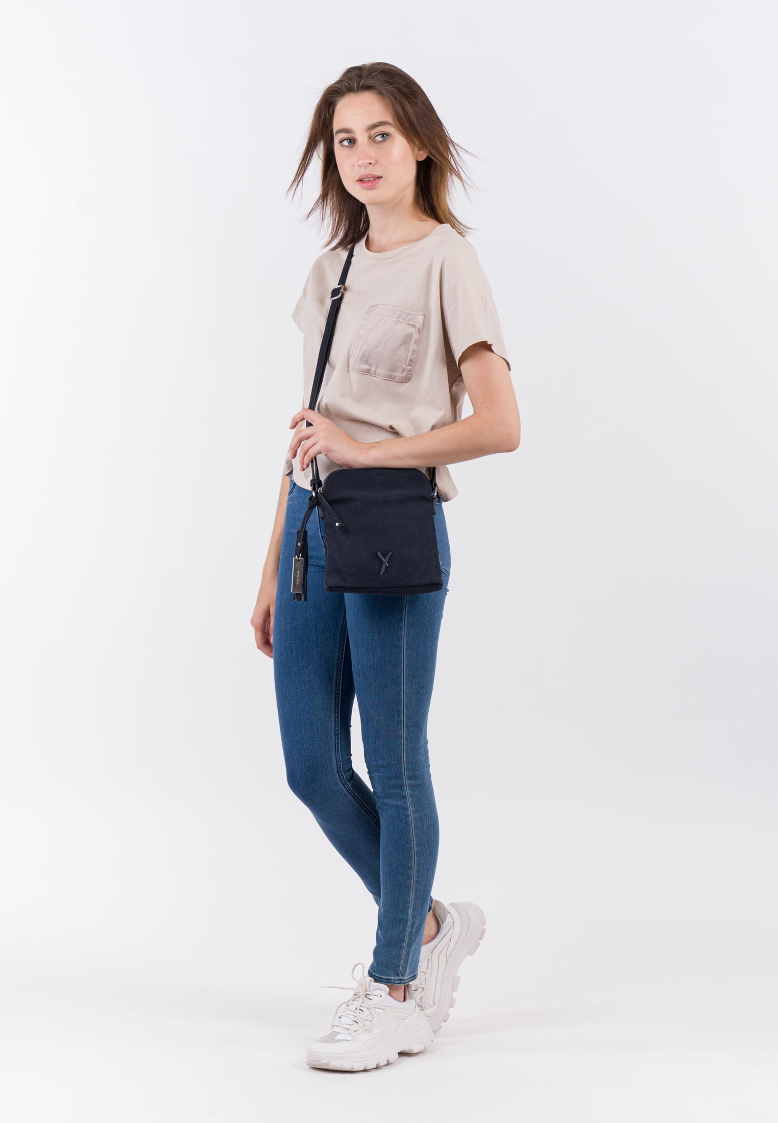 12400500_02 SURI FREY Umhängetasche Romy Basic mittel Blau 12400500 blue 500