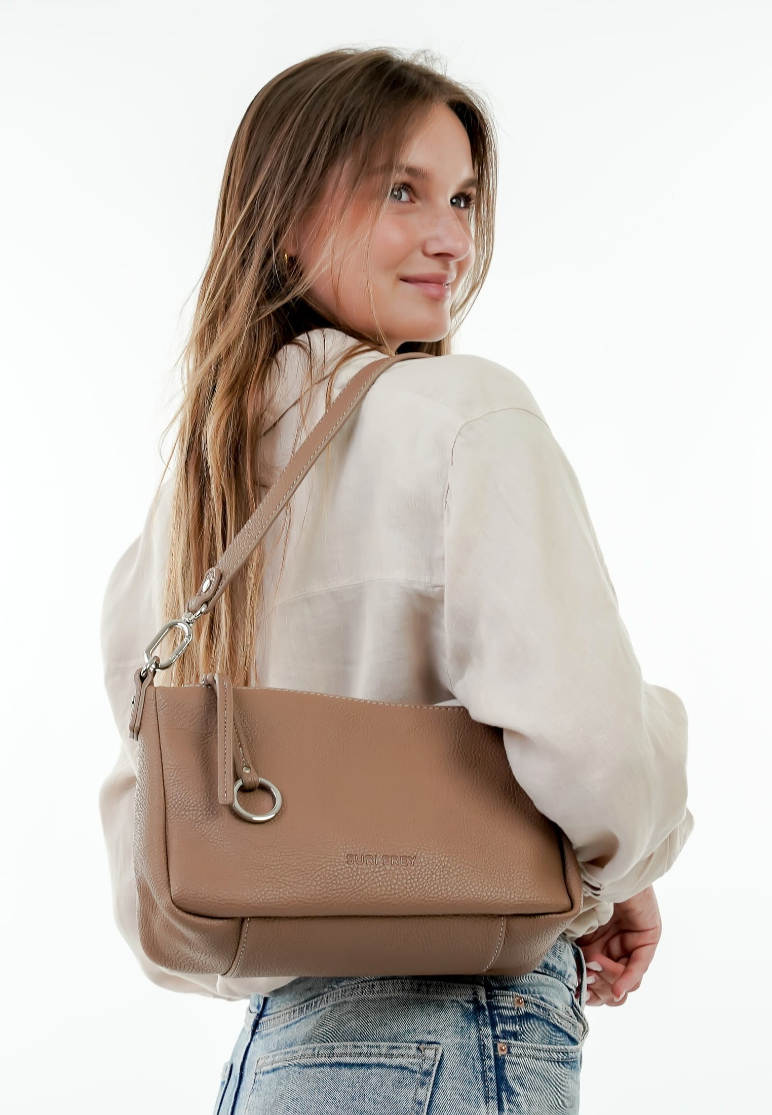 13601950_04 SURI FREY Umhängetasche Debby mittel Beige 13601950 darktaupe 950