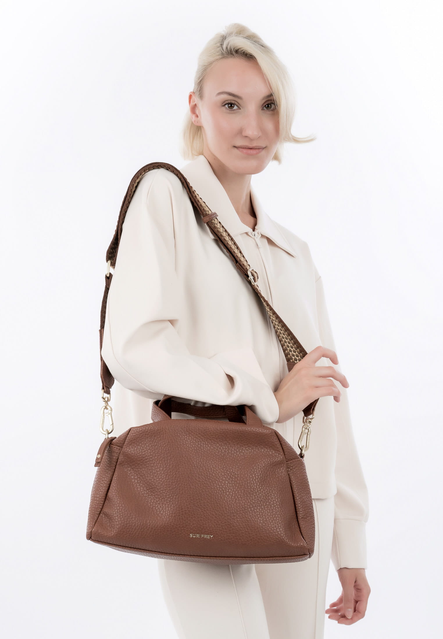 SURI FREY Bowlingbag SFY Cory Braun 14465700 cognac 700