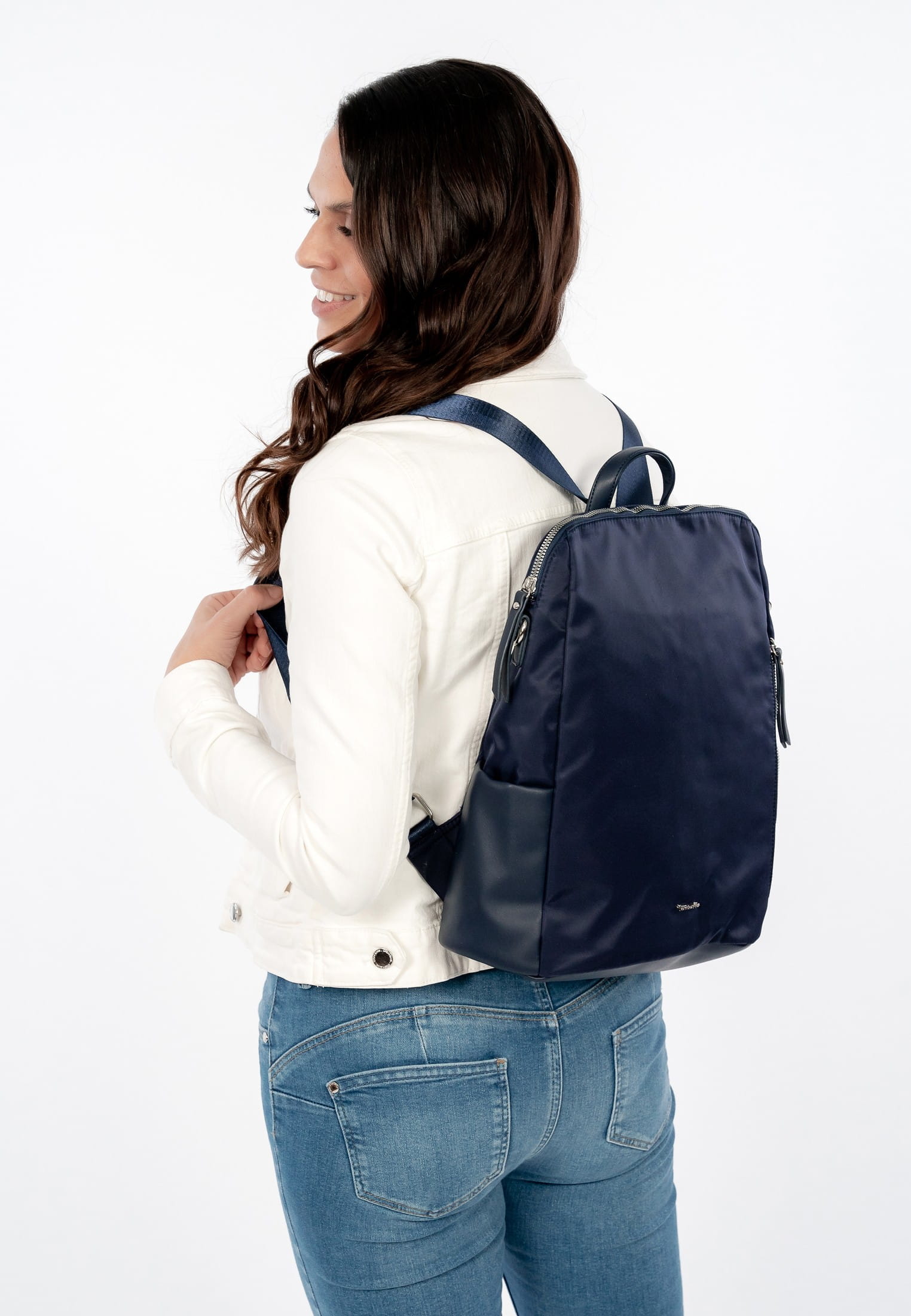 Tamaris Rucksack Larissa mittel Blau 32290500 blue 500