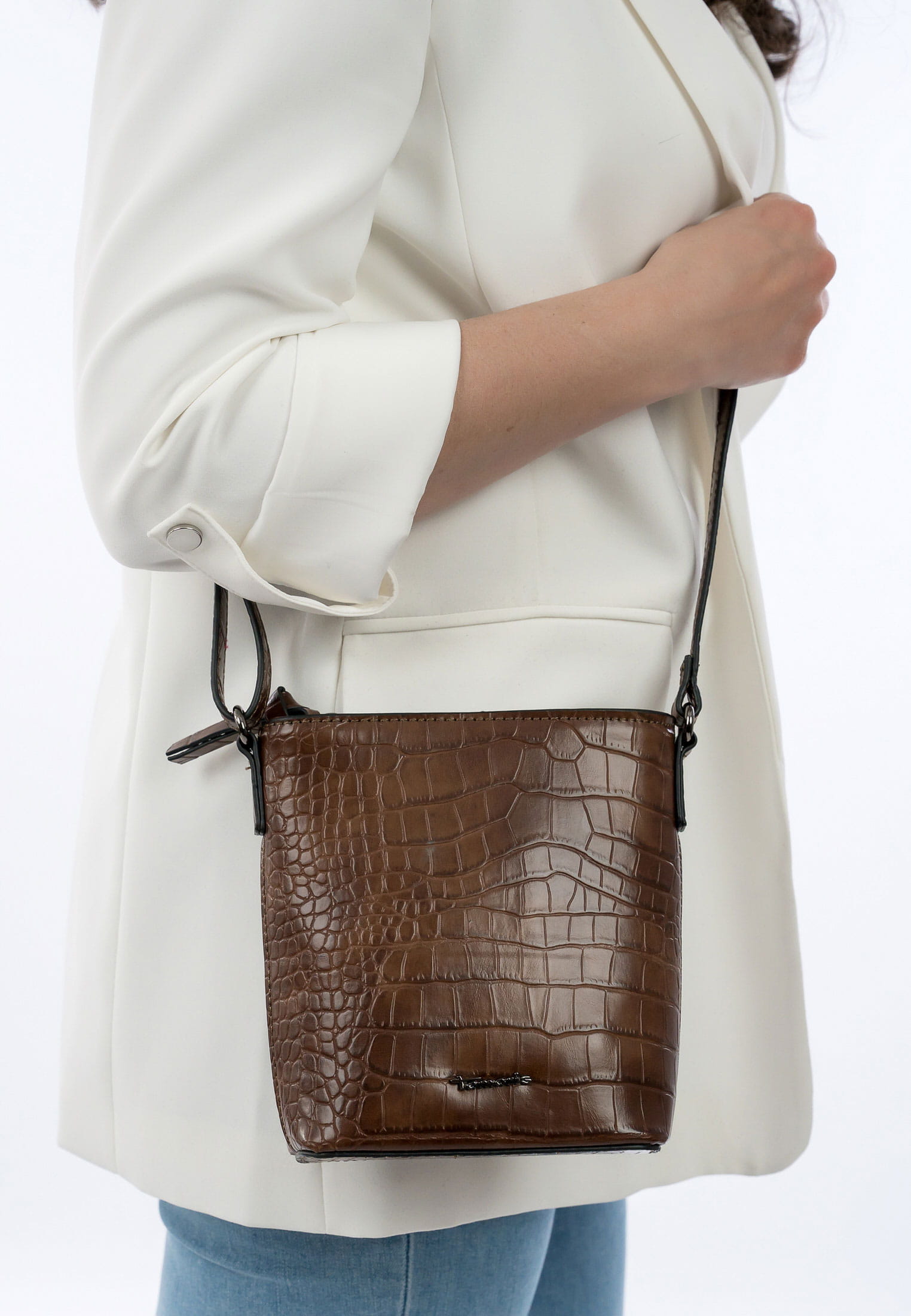 33432700_04 Tamaris Umhängetasche TAS Alessia Kroko klein Braun 33432700 cognac 700