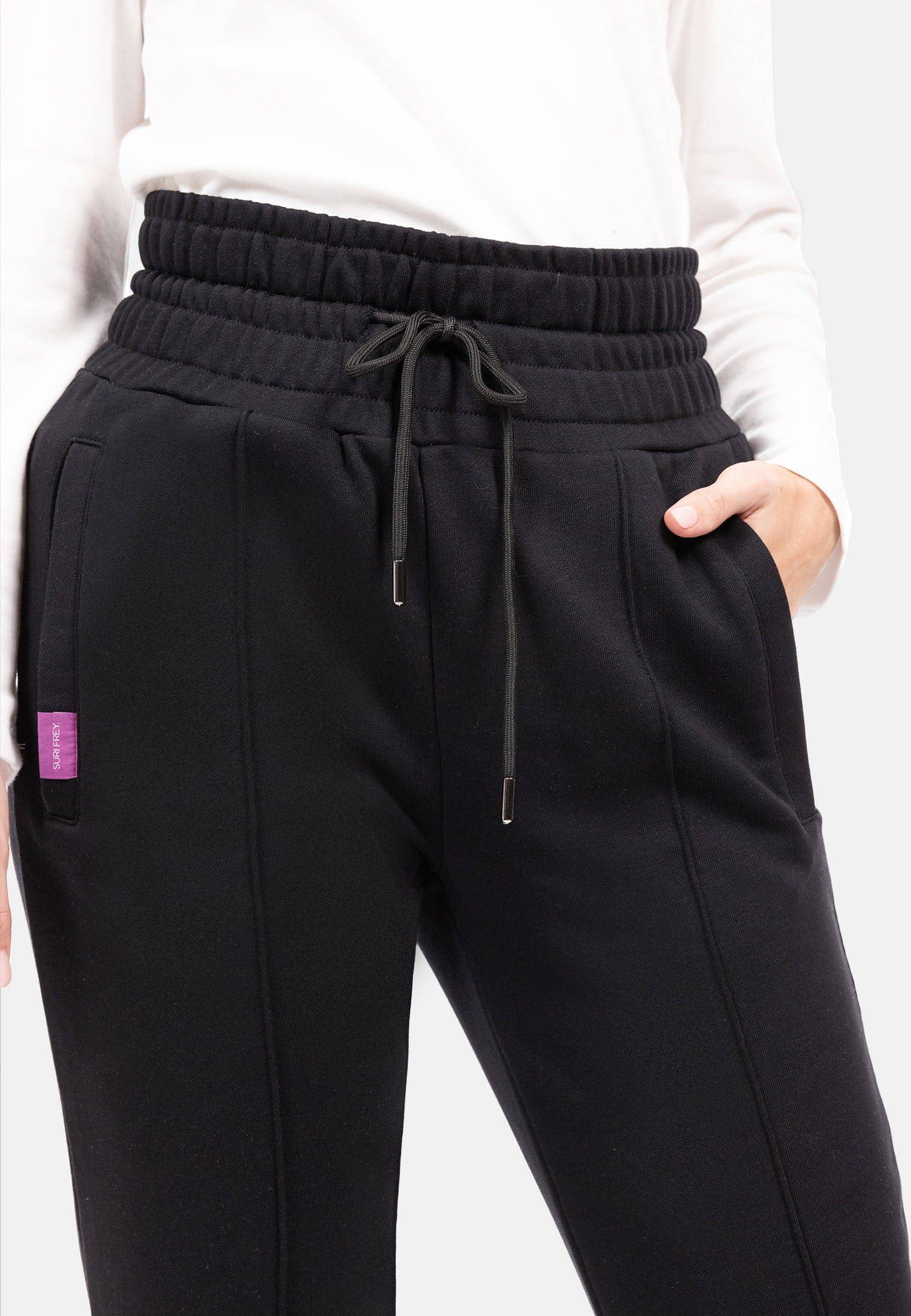 SFW10021-XL-100_07 SURI FREY Sweathose mit hohem Taillenbund Freyday Schwarz SFW10021-XL-100 XL
