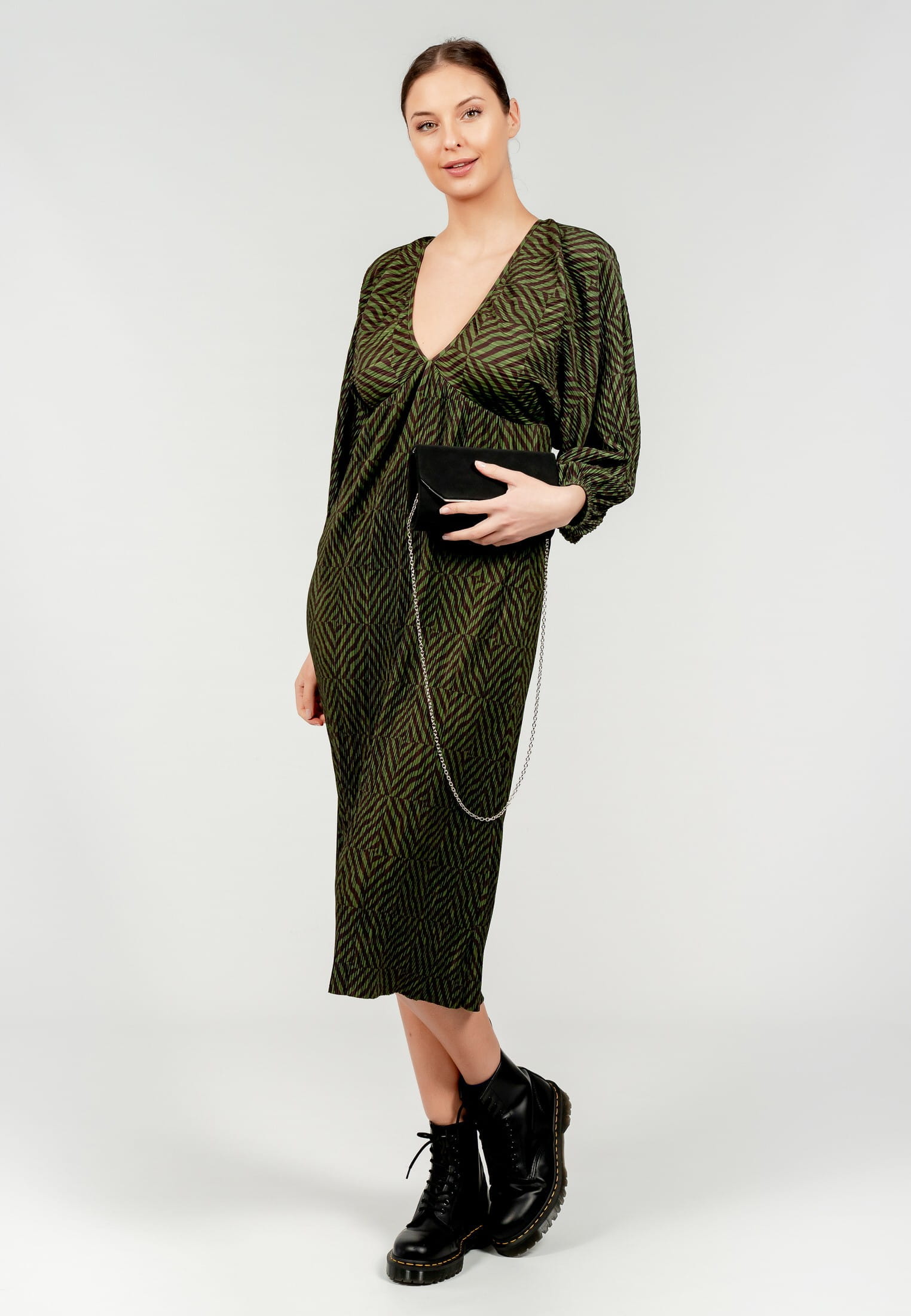 30451100_02 Tamaris Clutch Amalia Schwarz 30451100 black 100