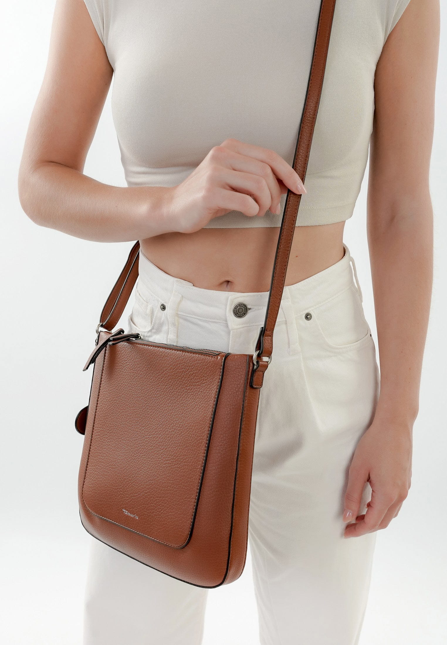 Tamaris Umhängetasche TAS Aurelia Braun 32962700 cognac 700