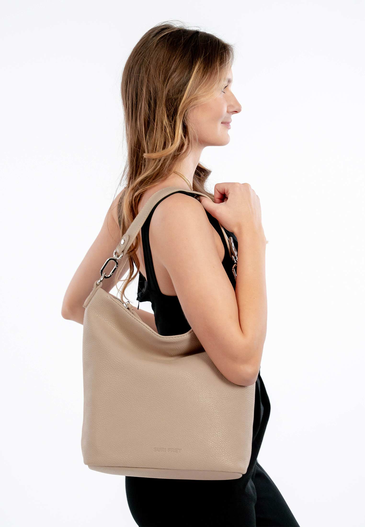 13603420_03 SURI FREY Beutel Debby mittel Beige 13603420 sand 420