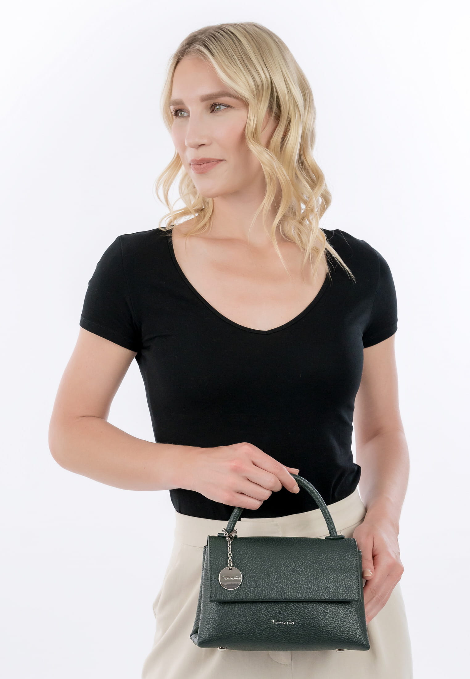 33230965_04 Tamaris Umhängetasche TAS Carmen klein Grün 33230965 darkforest 965