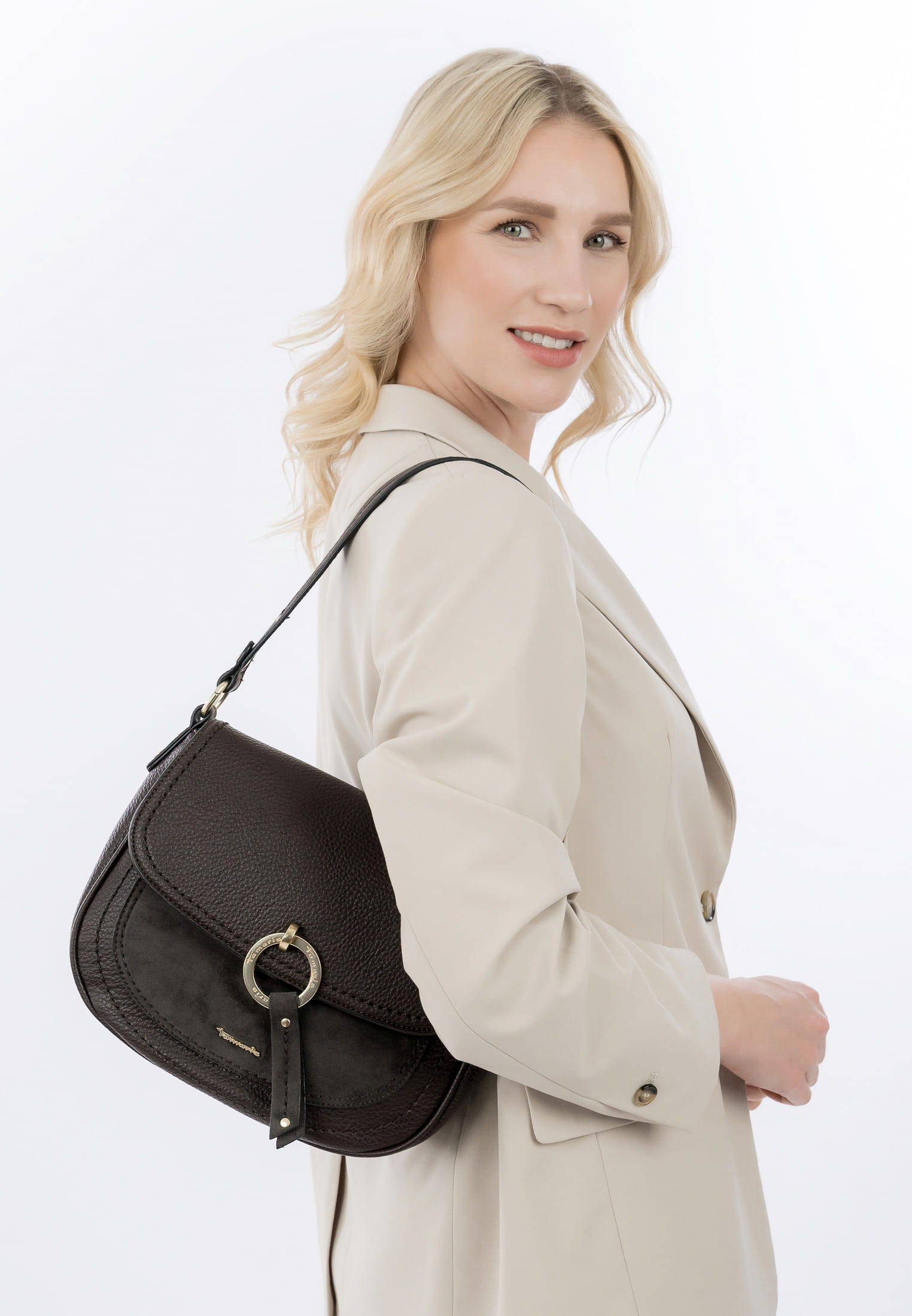 33244200_03 Tamaris Umhängetasche TAS Caro mittel Braun 33244200 brown 200